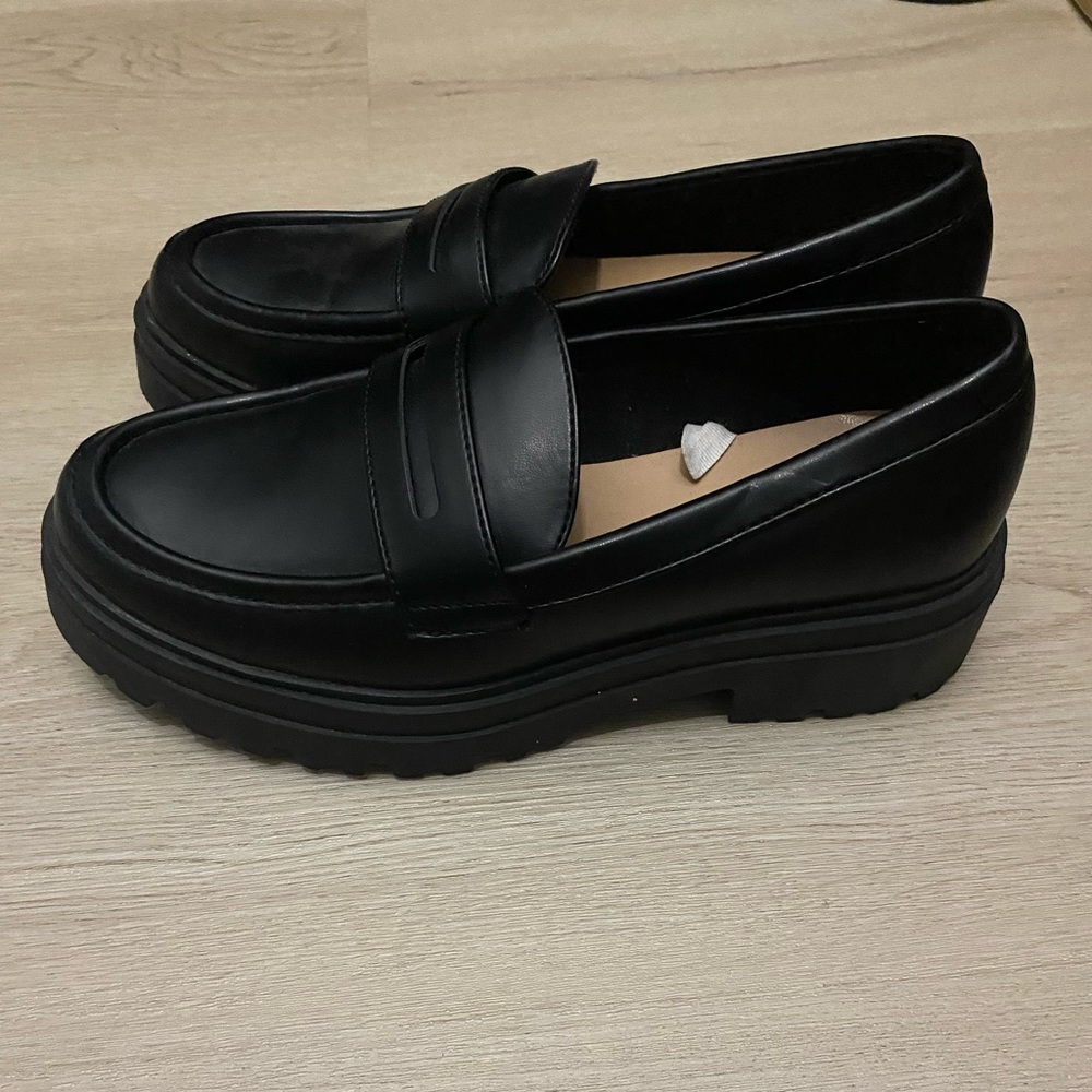 Black loafers platform 🖤